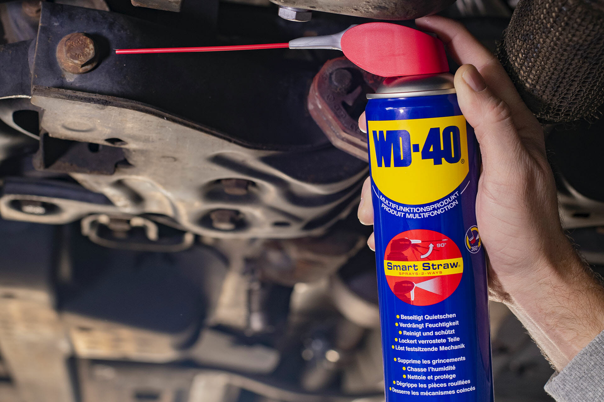 Produit Multifonction Wd 40 _ Comment nettoyer la carrosserie de sa ...