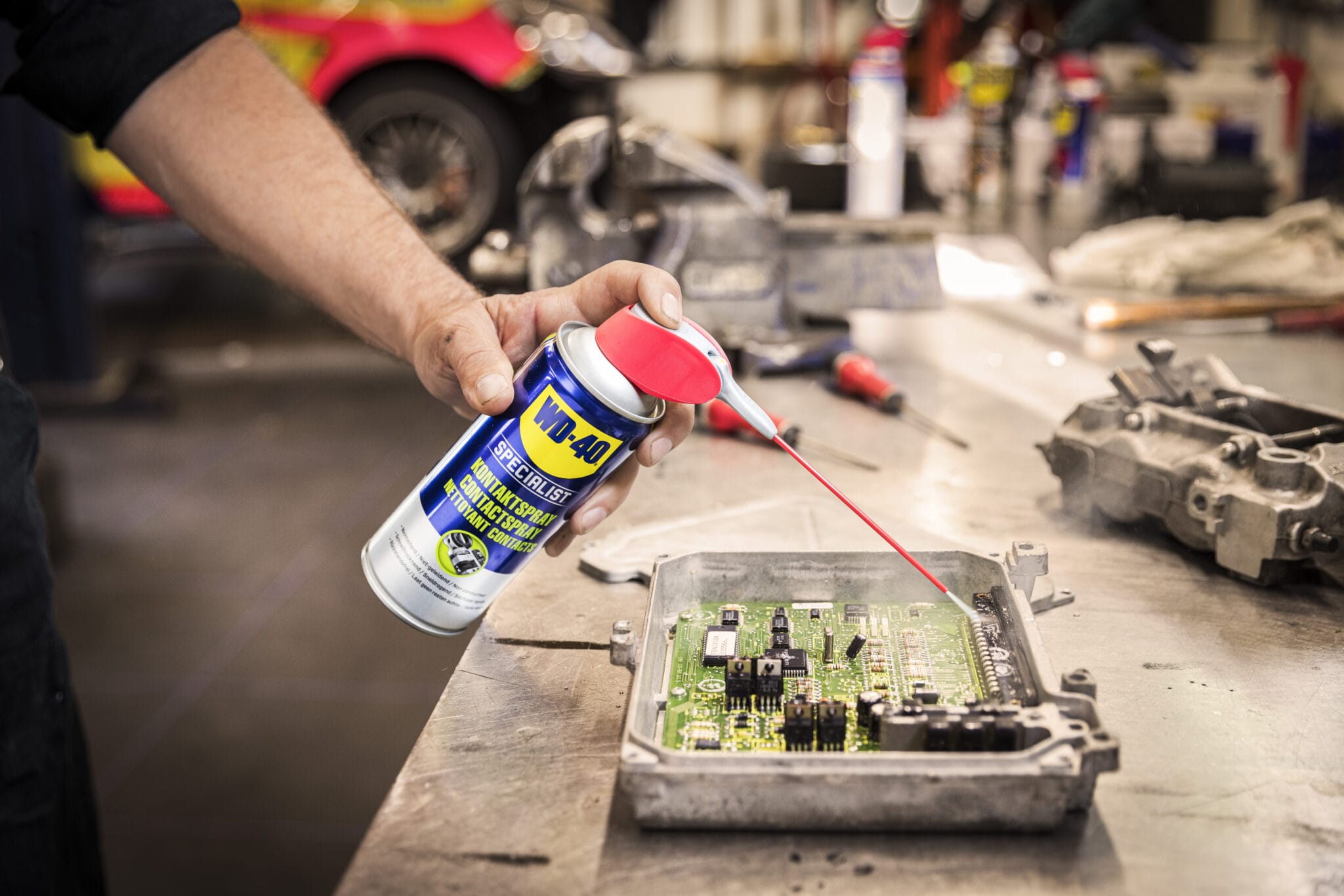 wd 40 specialist kontaktspray kontrolleinheit reinigen