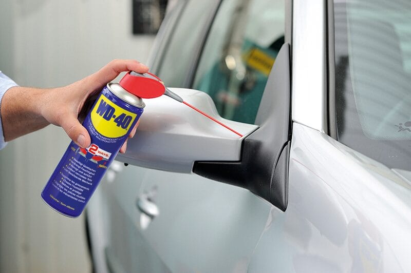 anwendungsbild wd 40 multifunktionsprodukt smart straw kfz außenspiegel