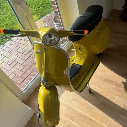 Vespa Primavera-Vom Scheuenenfund zum Schmuckstück -mit WD 40